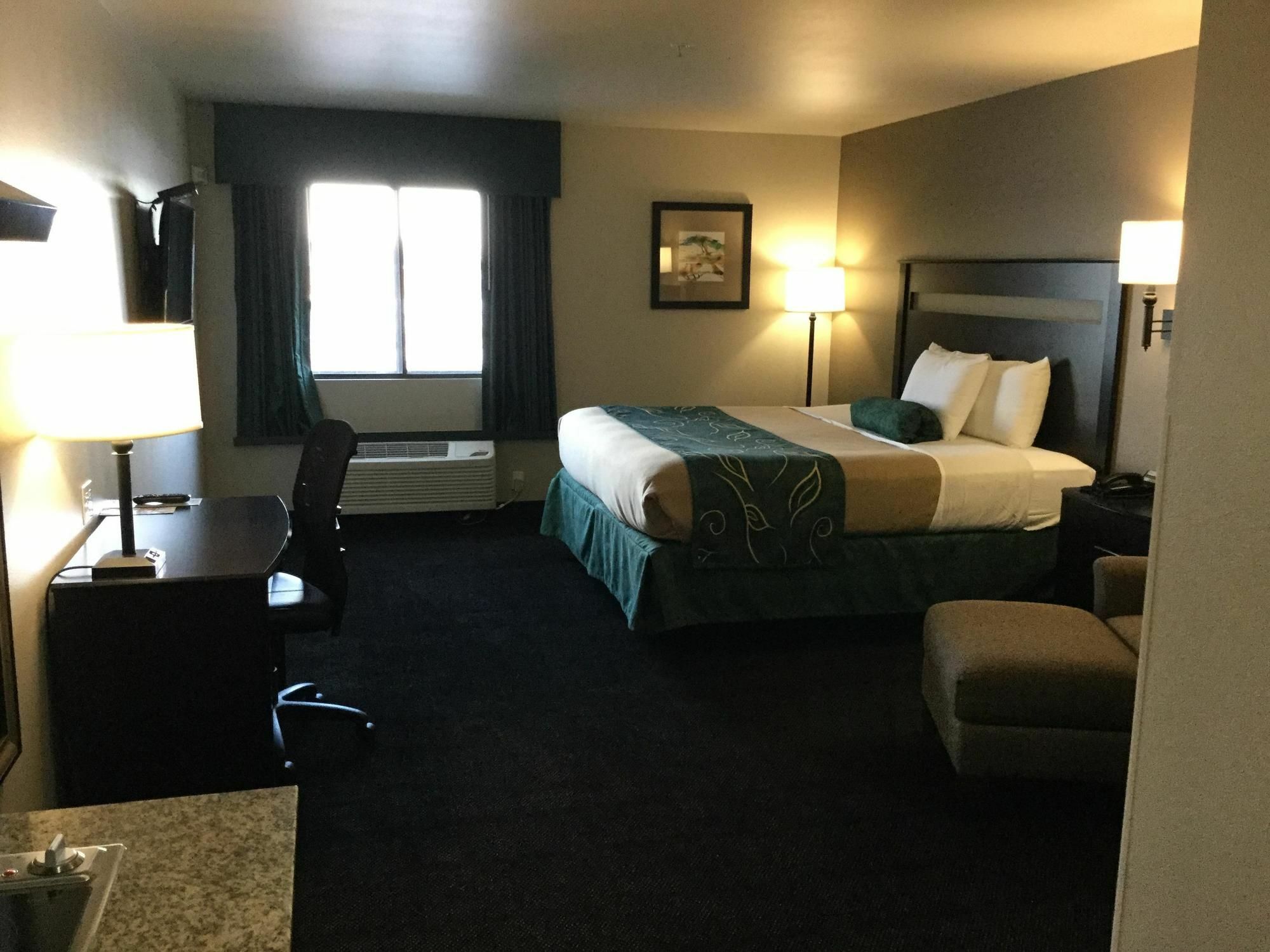 Baymont By Wyndham Glendive Hotel Bagian luar foto